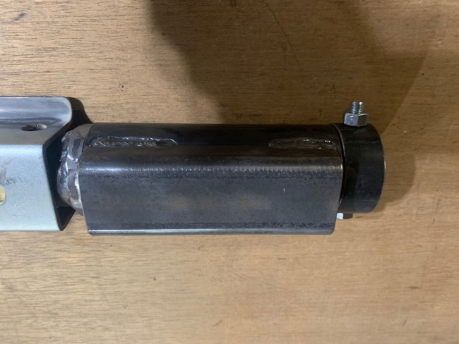 swivel hitch coupler, closeup
